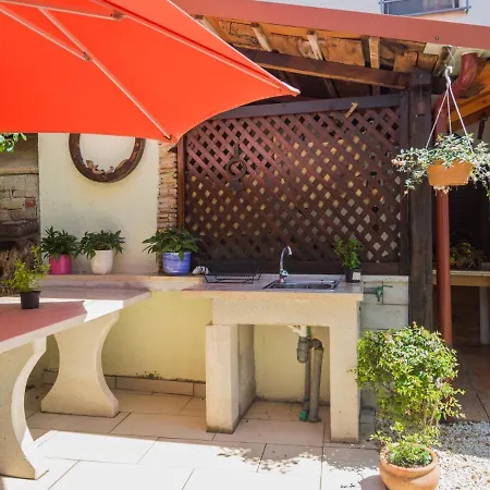 아파트 Nena-1 By Interhome