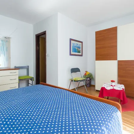 아파트 Nena-1 By Interhome