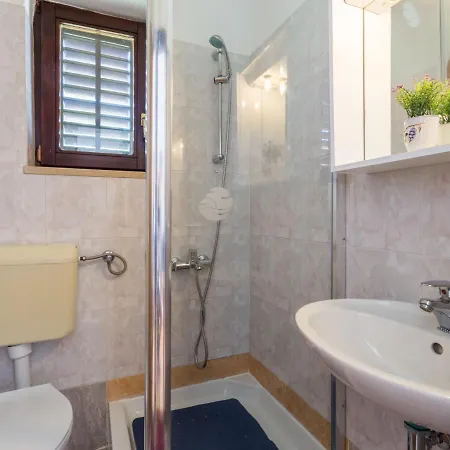 Nena - Prc425 By Interhome Apartman