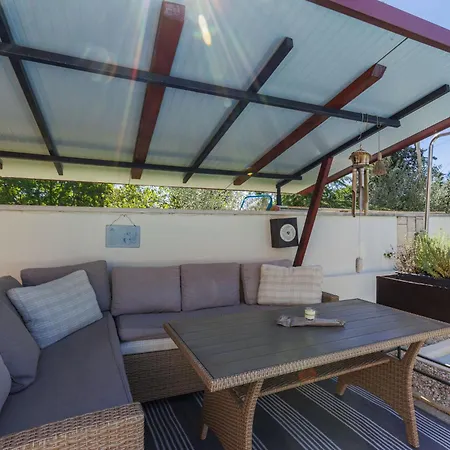 Apartman Nena-1 By Interhome Nova Vas (Porec)