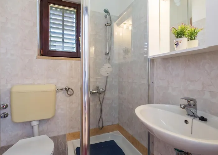 Nena-1 By Interhome Apartmán